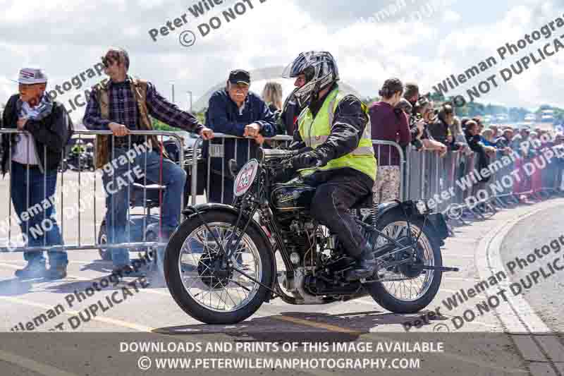 Vintage motorcycle club;eventdigitalimages;no limits trackdays;peter wileman photography;vintage motocycles;vmcc banbury run photographs